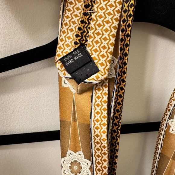 Men’s 100% silk patterned tie - Picture 4 of 4